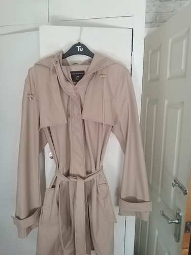 Ladies raincoat size - raincoat,